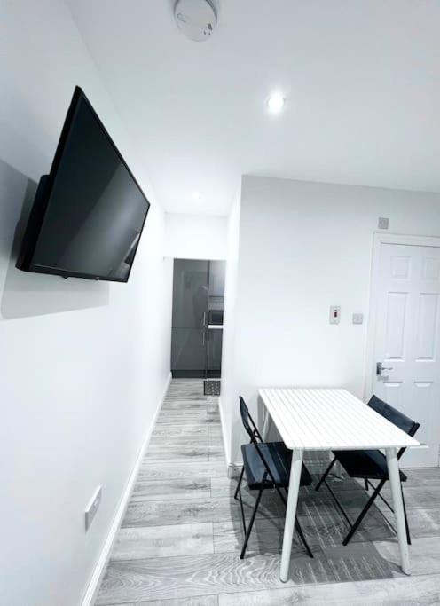 Sheldon  Modern Studio Near Nec With Free Parking - Prime Location מראה חיצוני תמונה